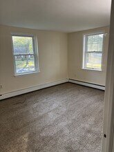 1043 Thrush Ln in Eagleville, PA - Building Photo - Building Photo