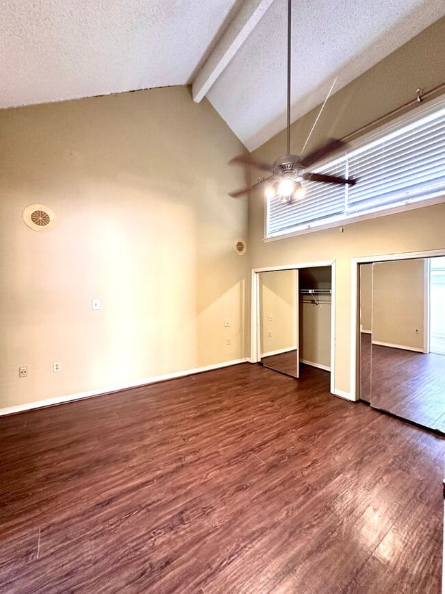 property at 1334 Sharlo Ave