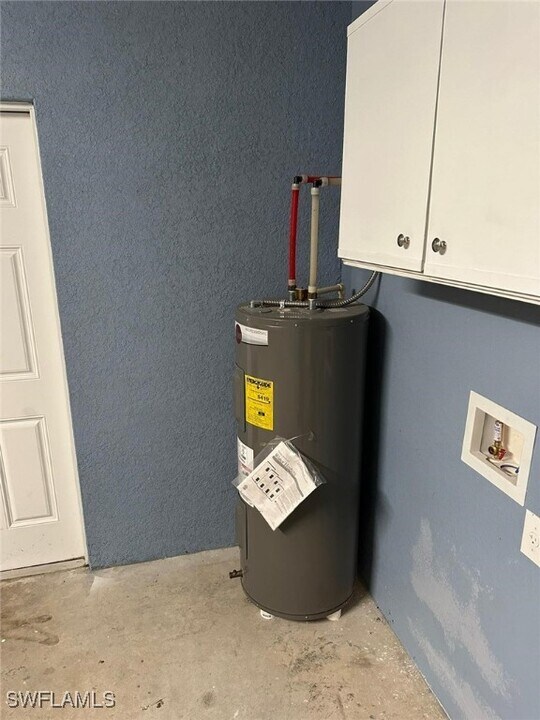 156 Pullman St in Lehigh Acres, FL - Building Photo