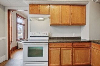 2218 Glenwood Ave in Minneapolis, MN - Building Photo - Building Photo