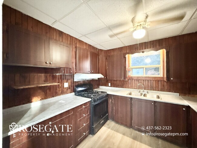 58 Atlee Ave in Toronto, ON - Building Photo - Building Photo