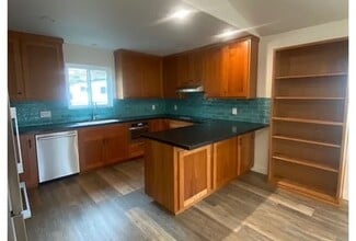 385 Hacienda Dr in Cayucos, CA - Building Photo - Building Photo