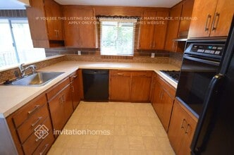 14435 183rd Ave SE in Renton, WA - Foto de edificio - Building Photo