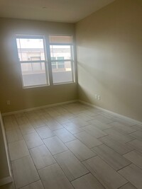 3250 Adams Ave, Unit 202 in San Diego, CA - Building Photo - Building Photo