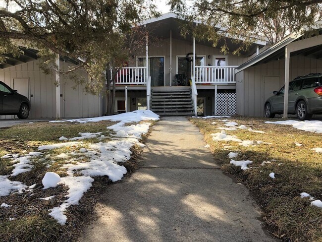 property at 411 N 16th Ave