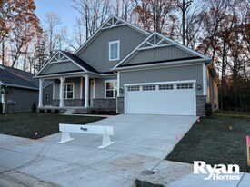 136 Wood Land Ave in Milton, DE - Building Photo