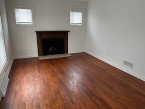 153 Burton St in Avon Lake, OH - Building Photo - Building Photo