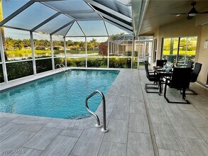 930 Marble Dr in Naples, FL - Building Photo - Building Photo