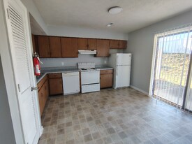 7 Duiguid Dr in Lynchburg, VA - Building Photo