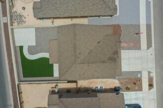 14705 Bobby Joe Hill in El Paso, TX - Foto de edificio - Building Photo