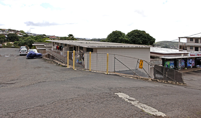 99-801 Halawa Heights Rd in Aiea, HI - Building Photo - Building Photo