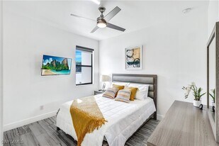 4634 Catalina Ln in Bonita Springs, FL - Building Photo