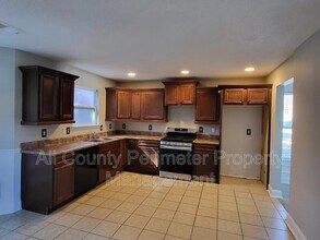 4234 Winston Cir in Atlanta, GA - Building Photo - Building Photo