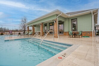 Fountains of Edenwood in Cayce, SC - Foto de edificio - Building Photo