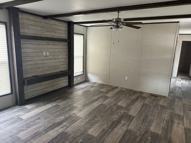 5565 Bermuda Dr in Kingston, OK - Building Photo - Building Photo