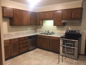 703 Ikes Rd in Taylors, SC - Building Photo - Building Photo