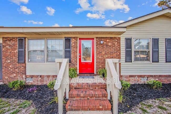 2816 E Cramer Dr in Fayetteville, NC - Building Photo - Building Photo