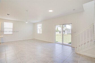 2728 SE 24th Ct in Homestead, FL - Building Photo - Building Photo