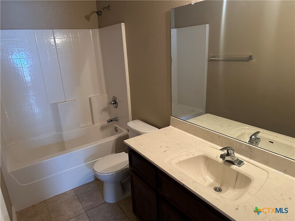 1112 Grace Point Dr in Killeen, TX - Building Photo