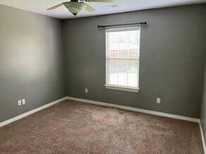 455 Holts Lake Dr in Branson, MO - Building Photo - Building Photo