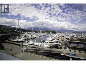 535 Nicola St in Vancouver, BC - Building Photo