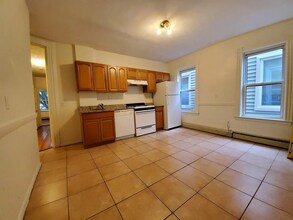 9 Fulkerson St, Unit 1 in Cambridge, MA - Building Photo - Building Photo