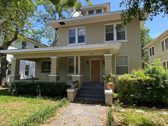 property at 2512 College St