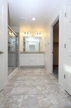 4806 Ocean Ln in Elk Grove, CA - Building Photo - Building Photo