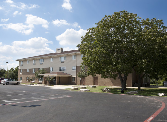 Pecan Hill in Austin, TX - Foto de edificio - Building Photo