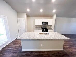 2145 Kirksey Ave in Lubbock, TX - Foto de edificio - Building Photo