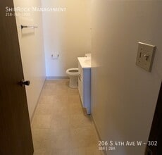 206 S 4th Ave W in Virginia, MN - Building Photo - Building Photo