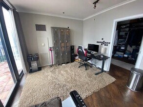 210 S Desplaines St, Unit 2211 in Chicago, IL - Building Photo - Building Photo