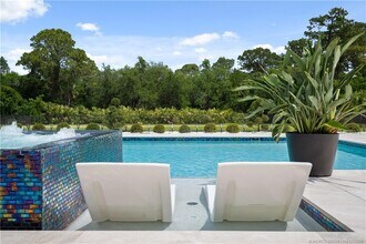 5214 SW Pomegranate Way in Palm City, FL - Building Photo - Building Photo