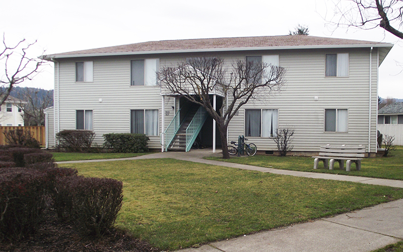 Wyeast Vista in Hood River, OR - Foto de edificio