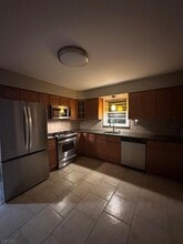 739 Burnside St, Unit 2 in Orange, NJ - Building Photo - Building Photo