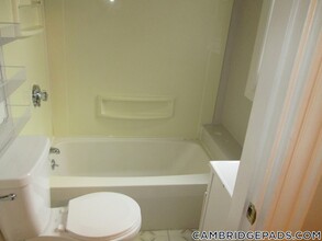 20 John F. Kennedy St in Cambridge, MA - Building Photo - Building Photo