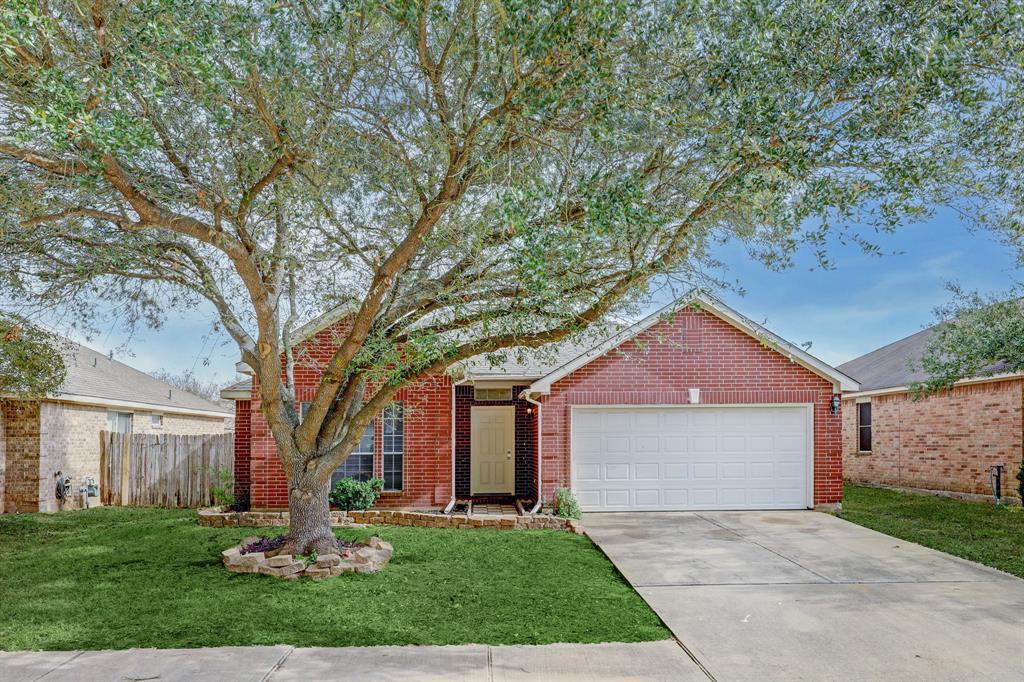 6718 Cypress Glades Dr in Katy, TX - Building Photo
