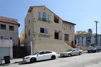 192 S Mountain View Ave in Los Angeles, CA - Foto de edificio - Building Photo