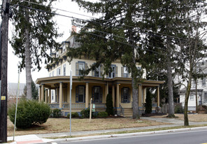 Linden Hall Apartments