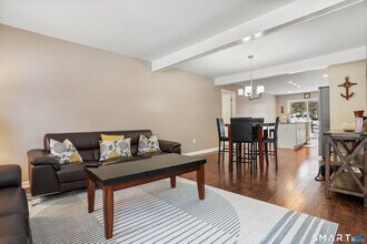 62 Sherry Ln in New Milford, CT - Building Photo - Building Photo