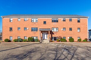 Seymour Apartments in Leonardtown, MD - Building Photo