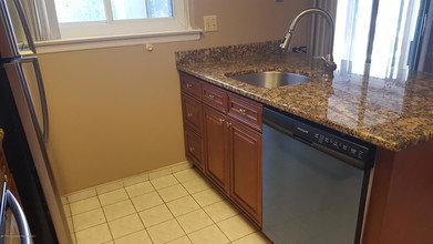 57A Essex Rd in Monroe Township, NJ - Building Photo - Building Photo
