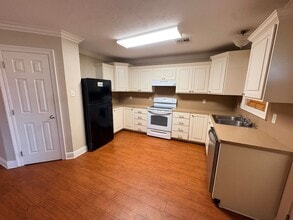 4418 Monticello St in Lake Charles, LA - Building Photo - Building Photo