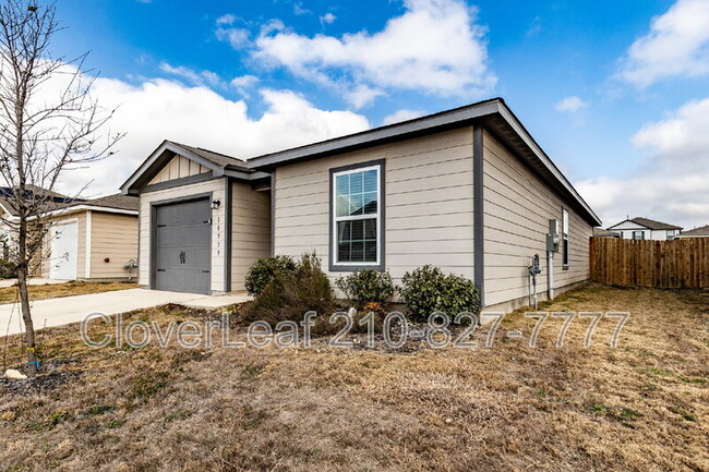 10939 Delight Grove in Converse, TX - Building Photo - Building Photo