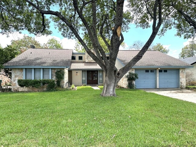 property at 15510 Creekside Dr