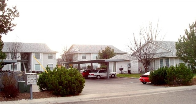 2238 S Stephen Ave in Boise, ID - Foto de edificio - Building Photo