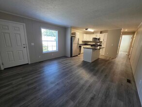 3618 Juniper St in Village of Clarkston, MI - Building Photo - Building Photo