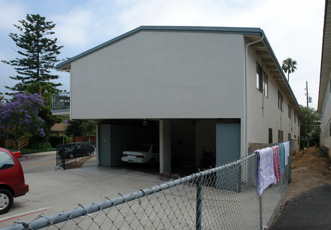 115 N La Cumbre Rd in Santa Barbara, CA - Building Photo - Building Photo