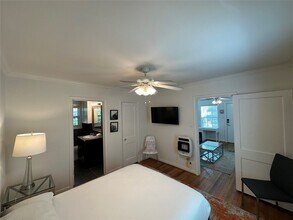 1639 Bonnie Brae St in Houston, TX - Building Photo - Building Photo