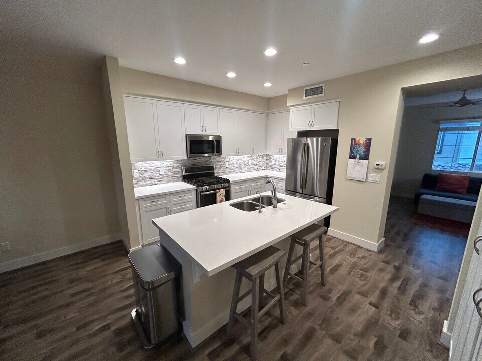 3211 Fennel Ln in San Luis Obispo, CA - Building Photo